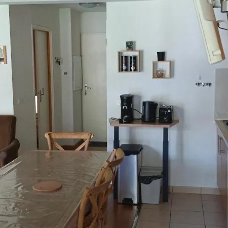 Luzval Duplex Avec Balcon Lejlighed