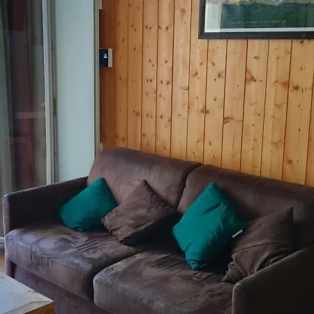 Luzval Duplex Avec Balcon Apartman